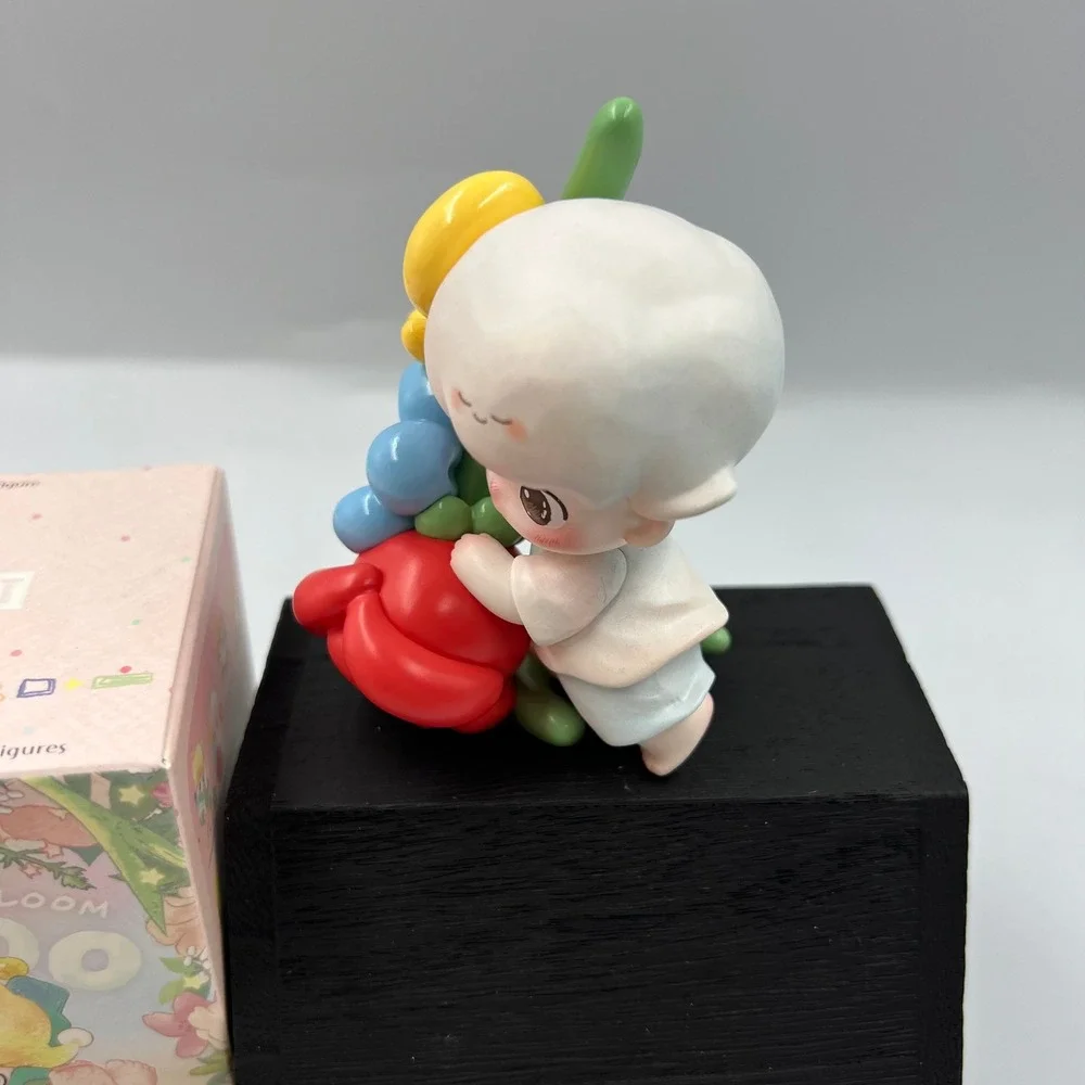POP MART DIMOO Moments in Bloom Hugging Spring Figure Confirmed Open Box Set
